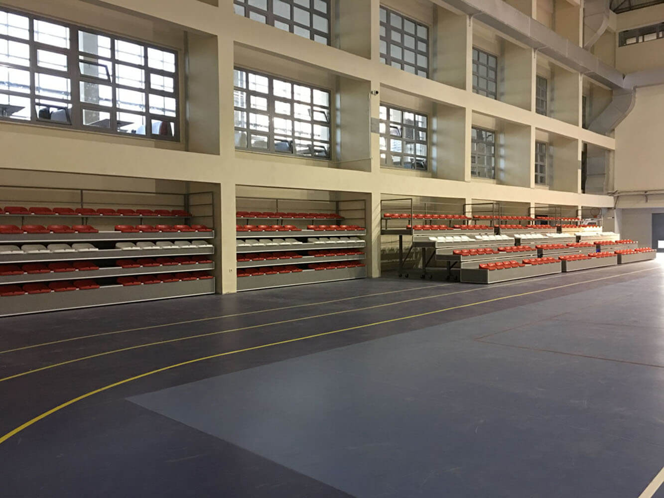 ANKARA �N�VERS�TES� SPOR B�L�MLER� FAK�LTES� TELESKOP�K TR�B�N